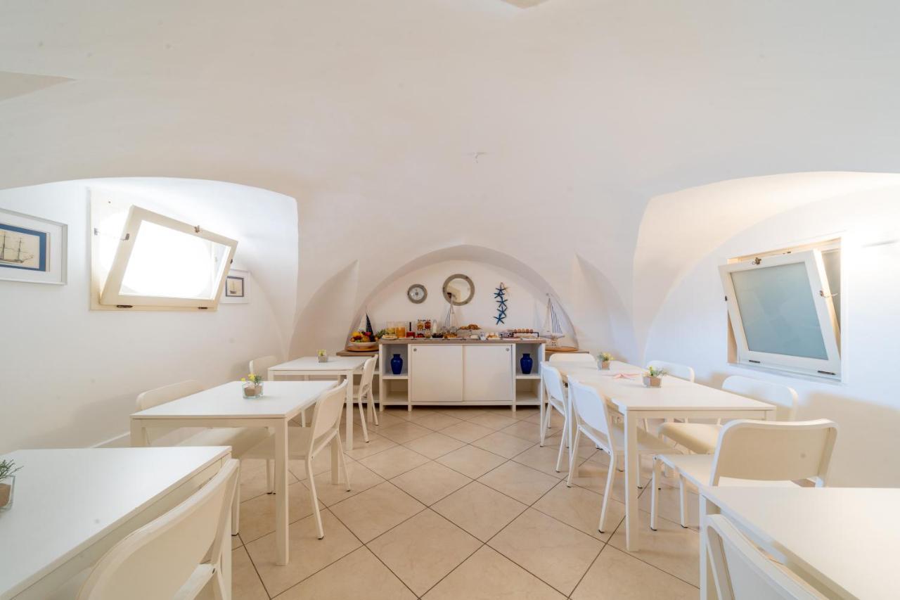 غالّيبولي Palazzo Vergine - By Inside Salento المظهر الخارجي الصورة